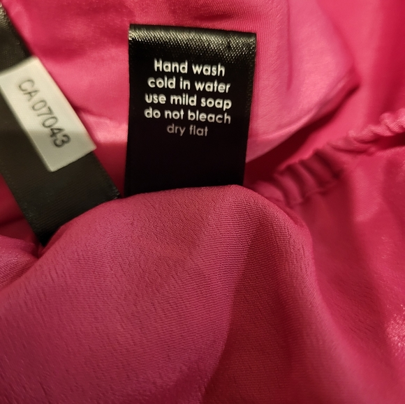 High-low silky ruffled dress - Size Medium - Picture 5 of 5